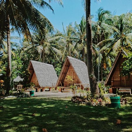 Bunga Jabe Villa Karimunjawa Exterior photo