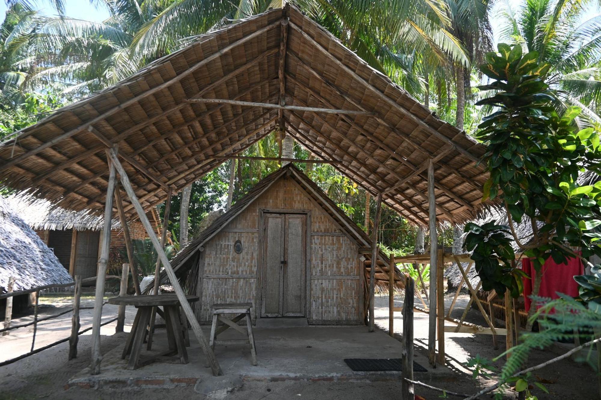 Bunga Jabe Villa Karimunjawa Exterior photo